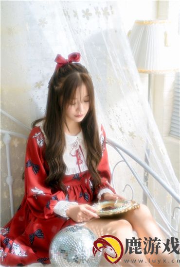 白桃露露汉服19资源
